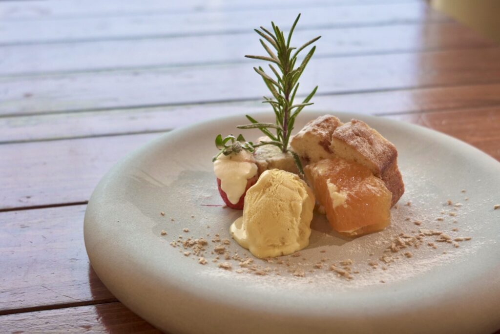 【12/25限定】農家レストラン特製！イタリアのクリスマス菓子「パネトーネ」が１日限りの登場♪